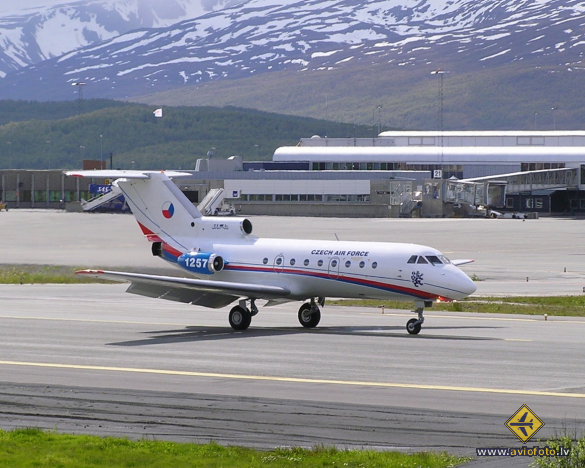 Yakovlev Yak-40K